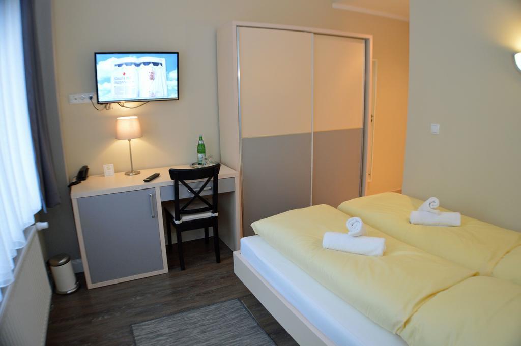 Hotel Jeta Hamburg Exterior photo