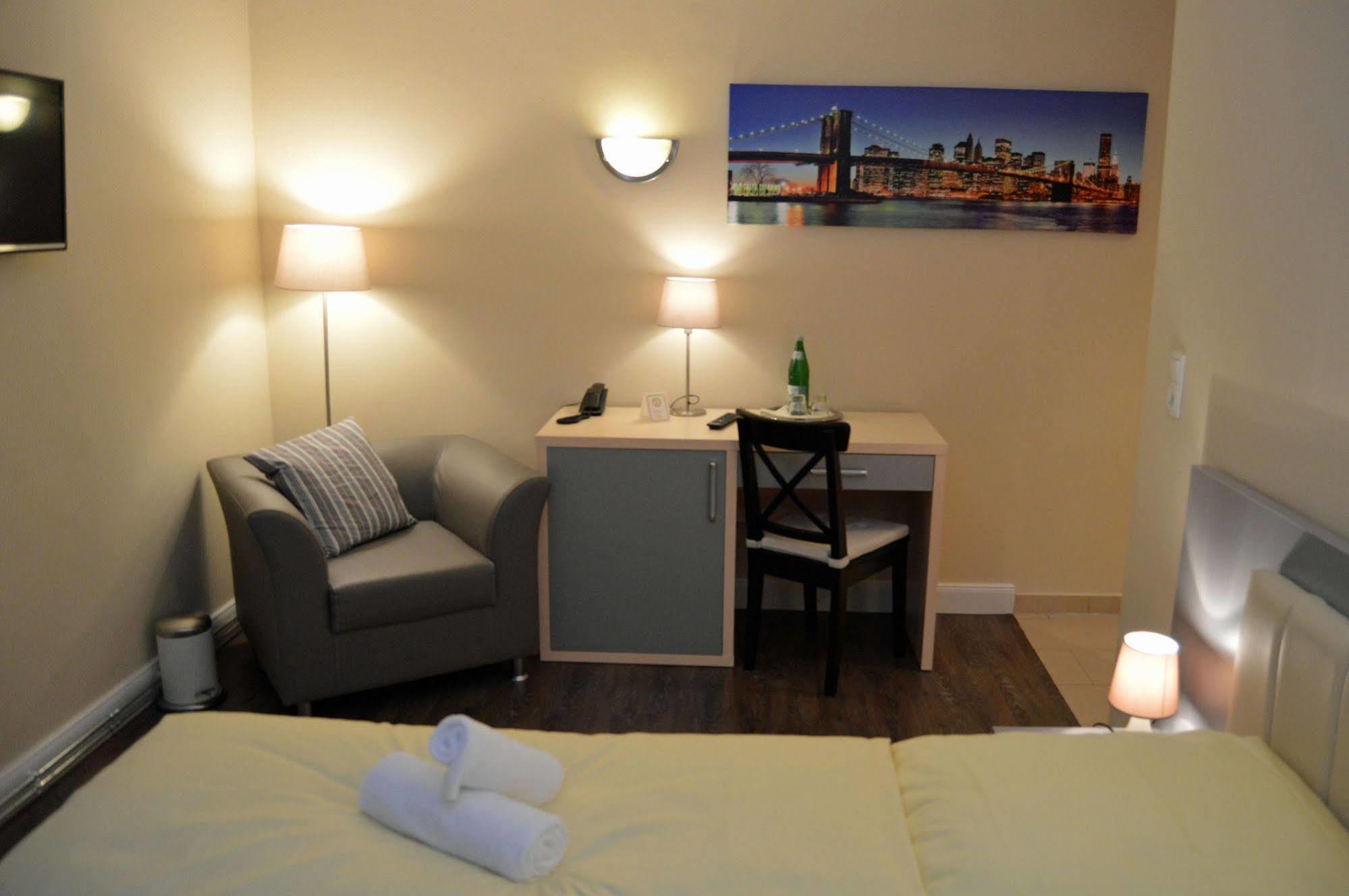 Hotel Jeta Hamburg Exterior photo